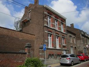 1.maison